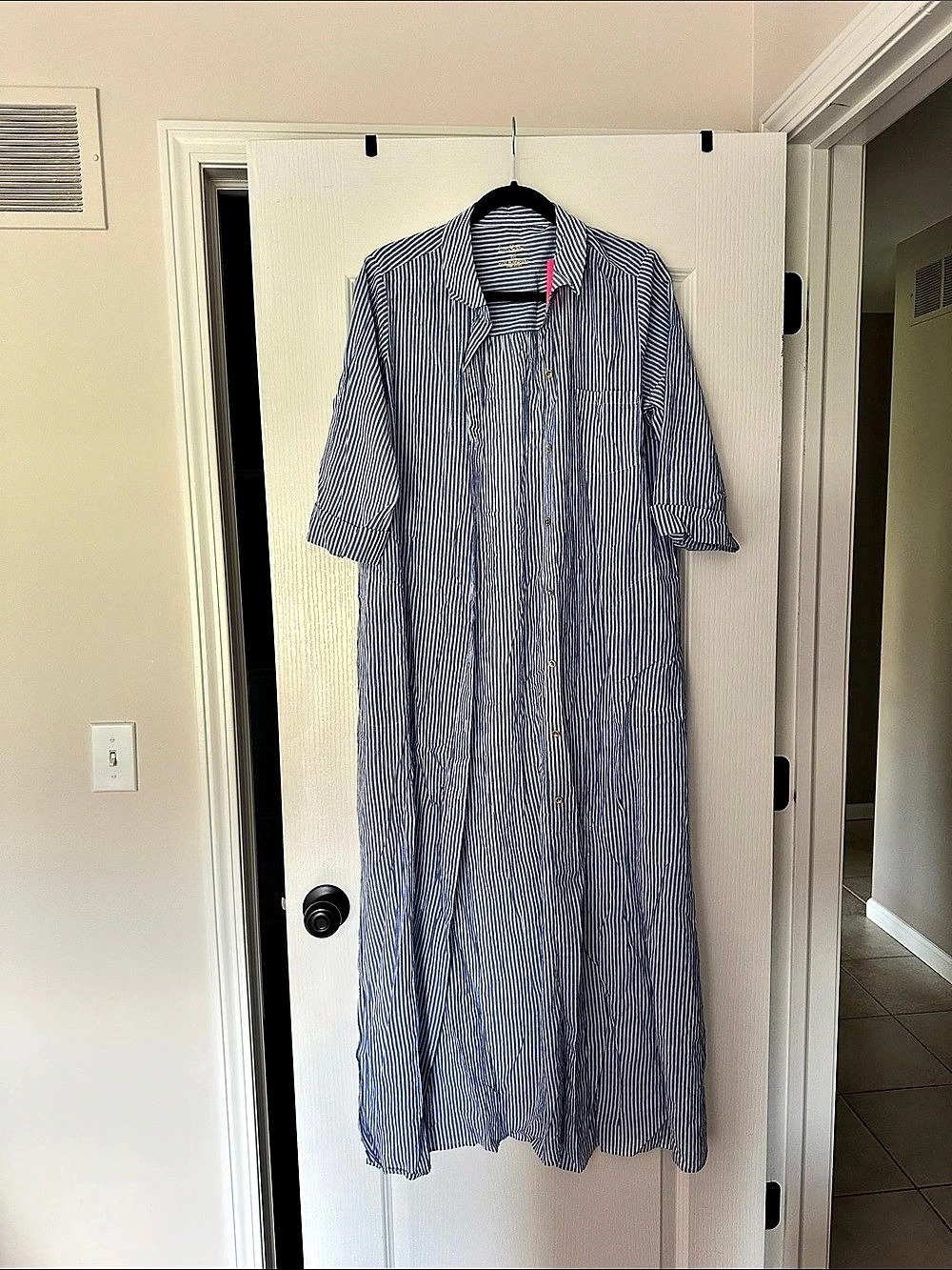 Lilly Pulitzer Natalie Vampluff Striped Midi Dress in Blue & White Size Medium